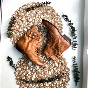 Leather lace up boots/booties